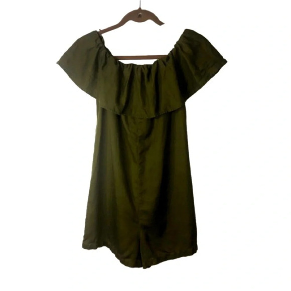 5/$25 
Zara Women Romper Khaki Army Green XS  Ruffle On/Off Shoulder Lyocell - Picture 1 of 7